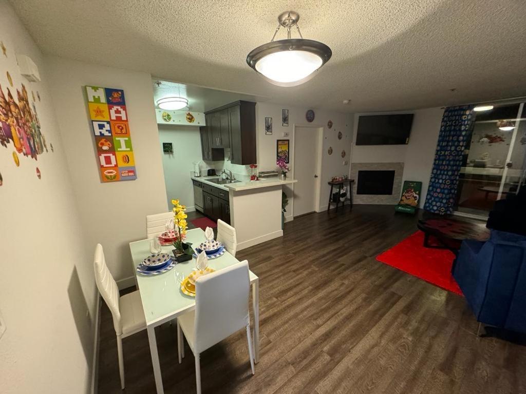 Mario, Harry Potter, Disney & Not Themed Loft Universal Studios 10Min Loft Apartment 洛杉矶 外观 照片