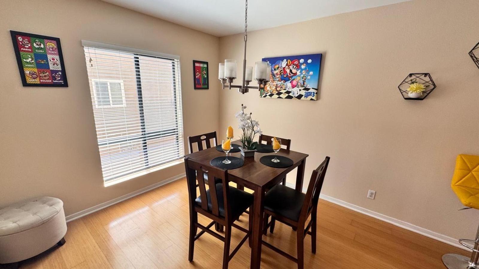 Mario, Harry Potter, Disney & Not Themed Loft Universal Studios 10Min Loft Apartment 洛杉矶 外观 照片