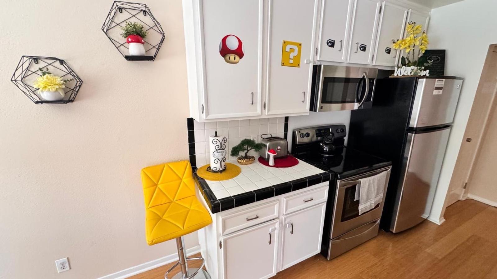 Mario, Harry Potter, Disney & Not Themed Loft Universal Studios 10Min Loft Apartment 洛杉矶 外观 照片